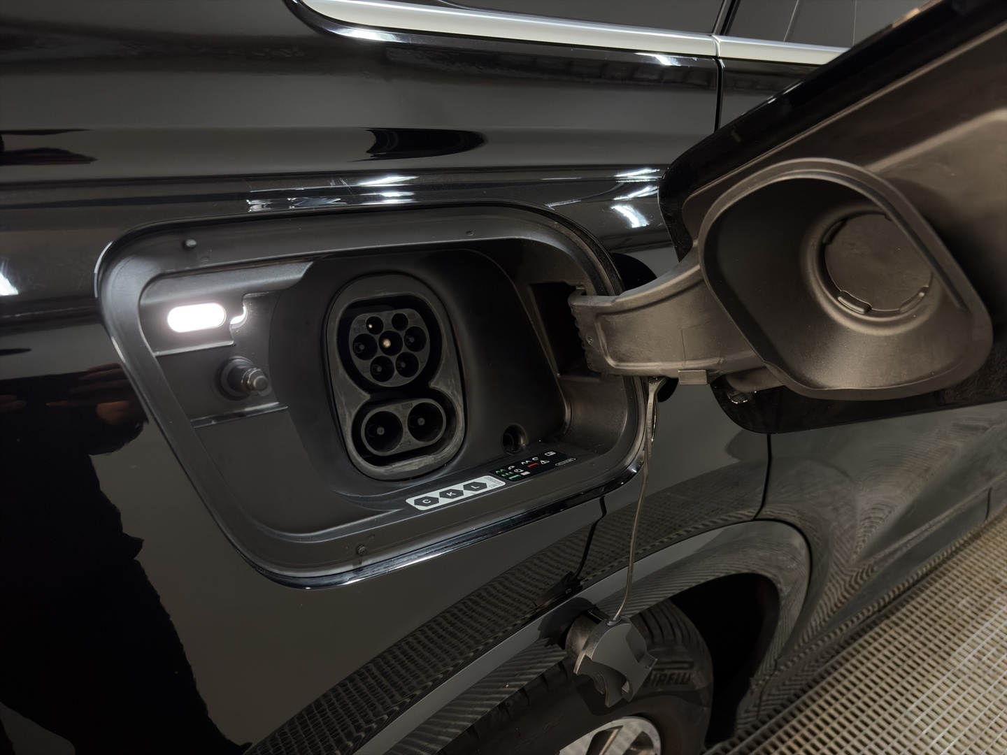 AUDI Q4 e-tron 2023