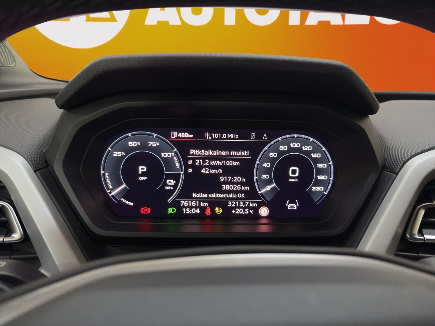 AUDI Q4 e-tron 2023