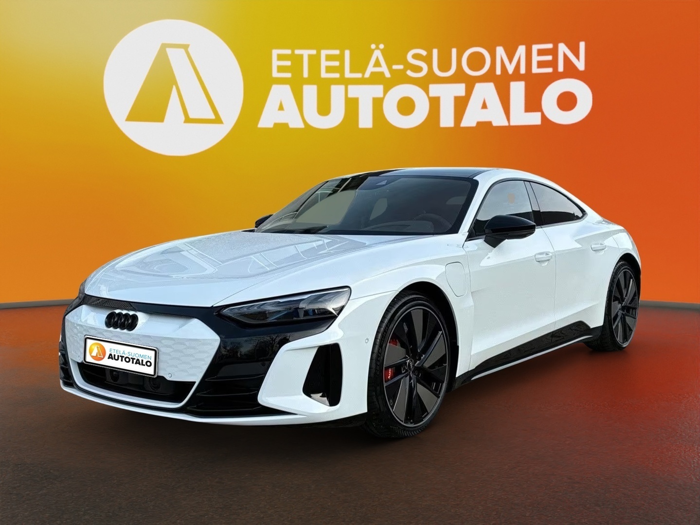 AUDI E-TRON GT RS 2024