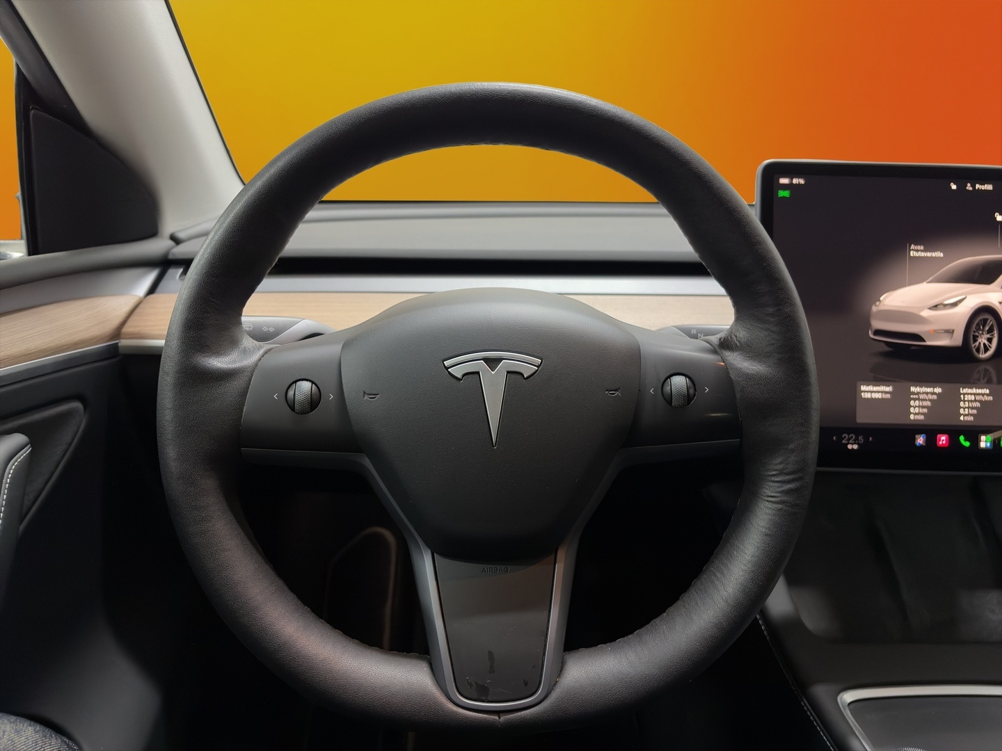 TESLA Model Y 2022
