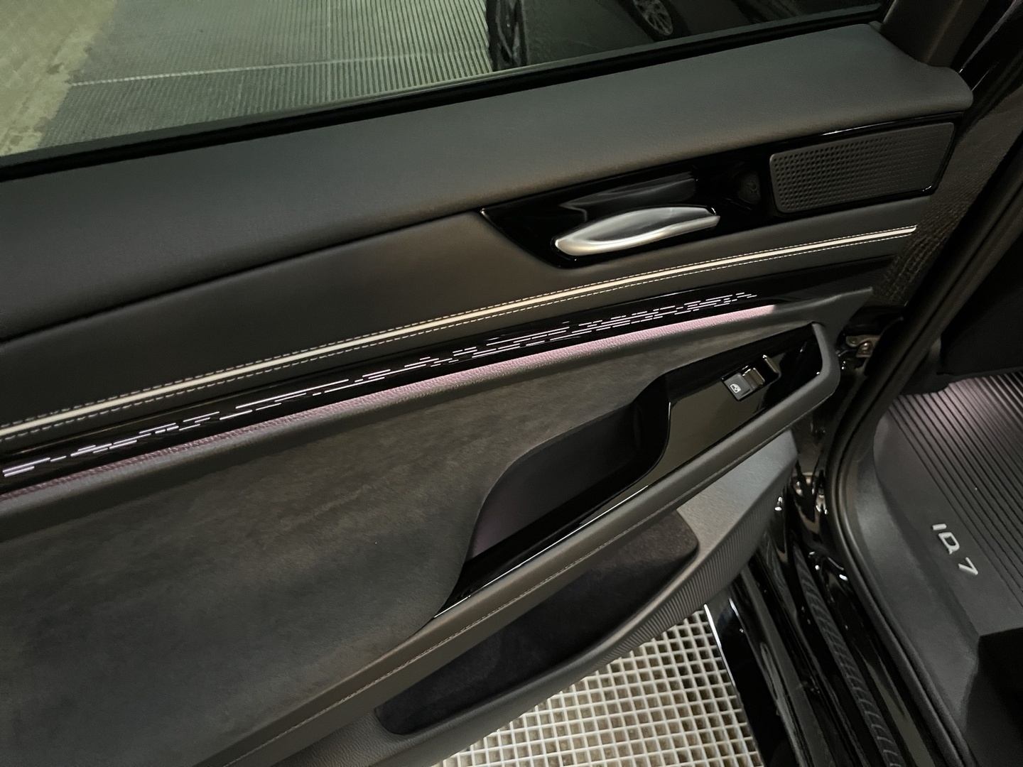 VOLKSWAGEN ID.7 2025