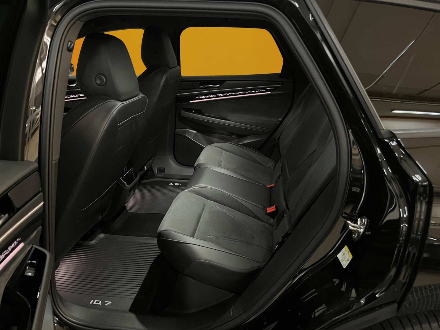 VOLKSWAGEN ID.7 2025