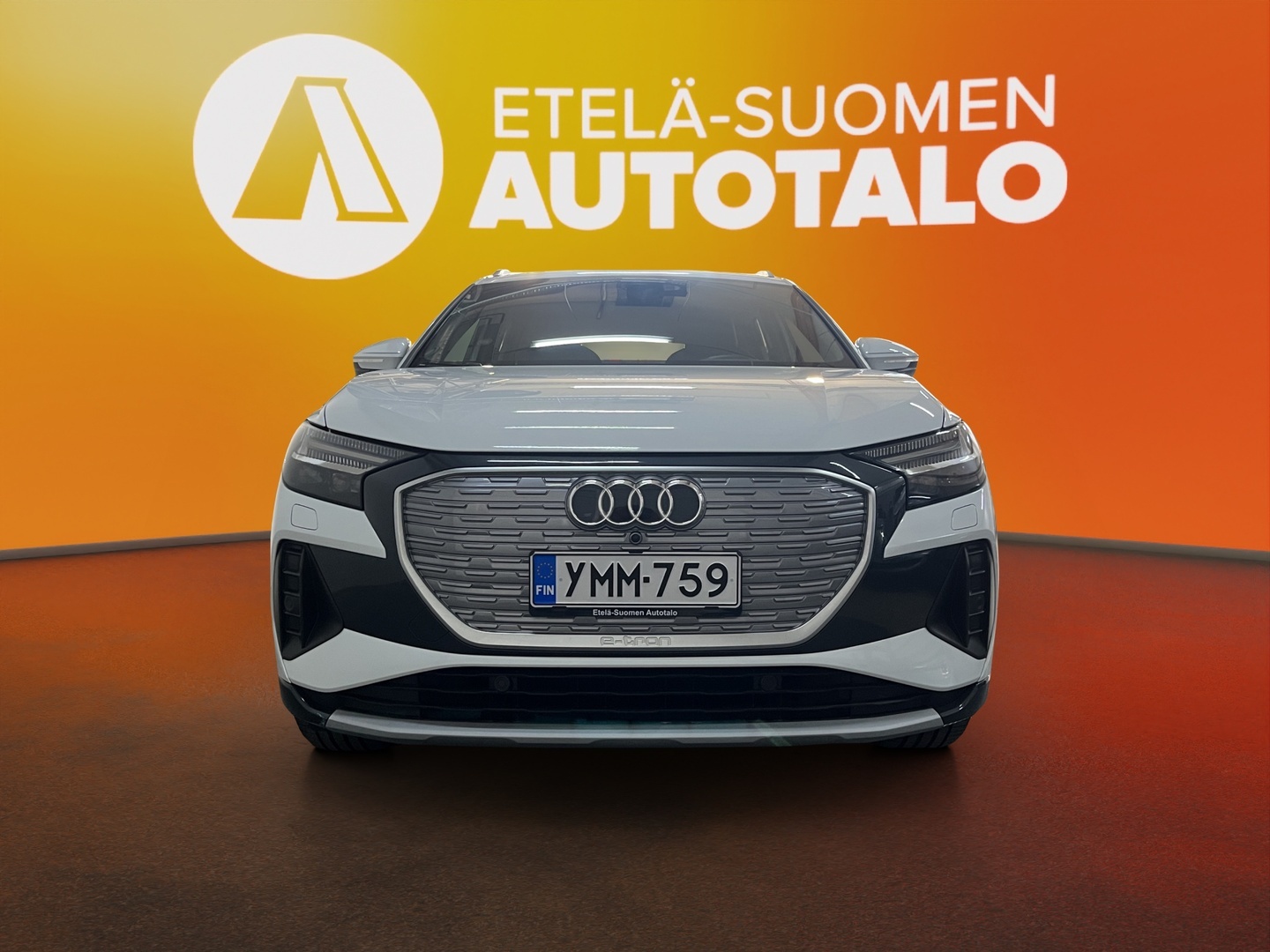 AUDI Q4 e-tron 2024