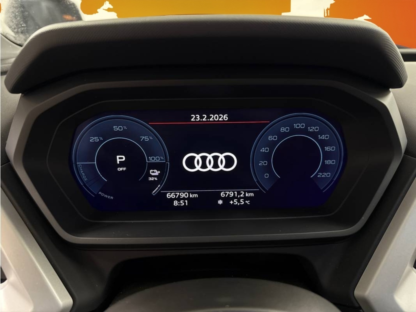 AUDI Q4 e-tron 2023