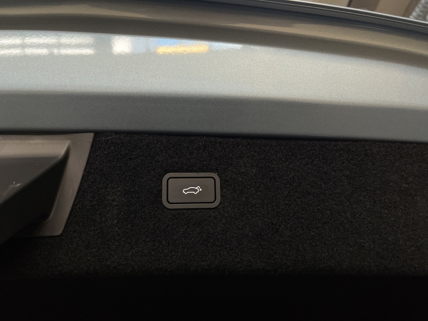 POLESTAR 4 34