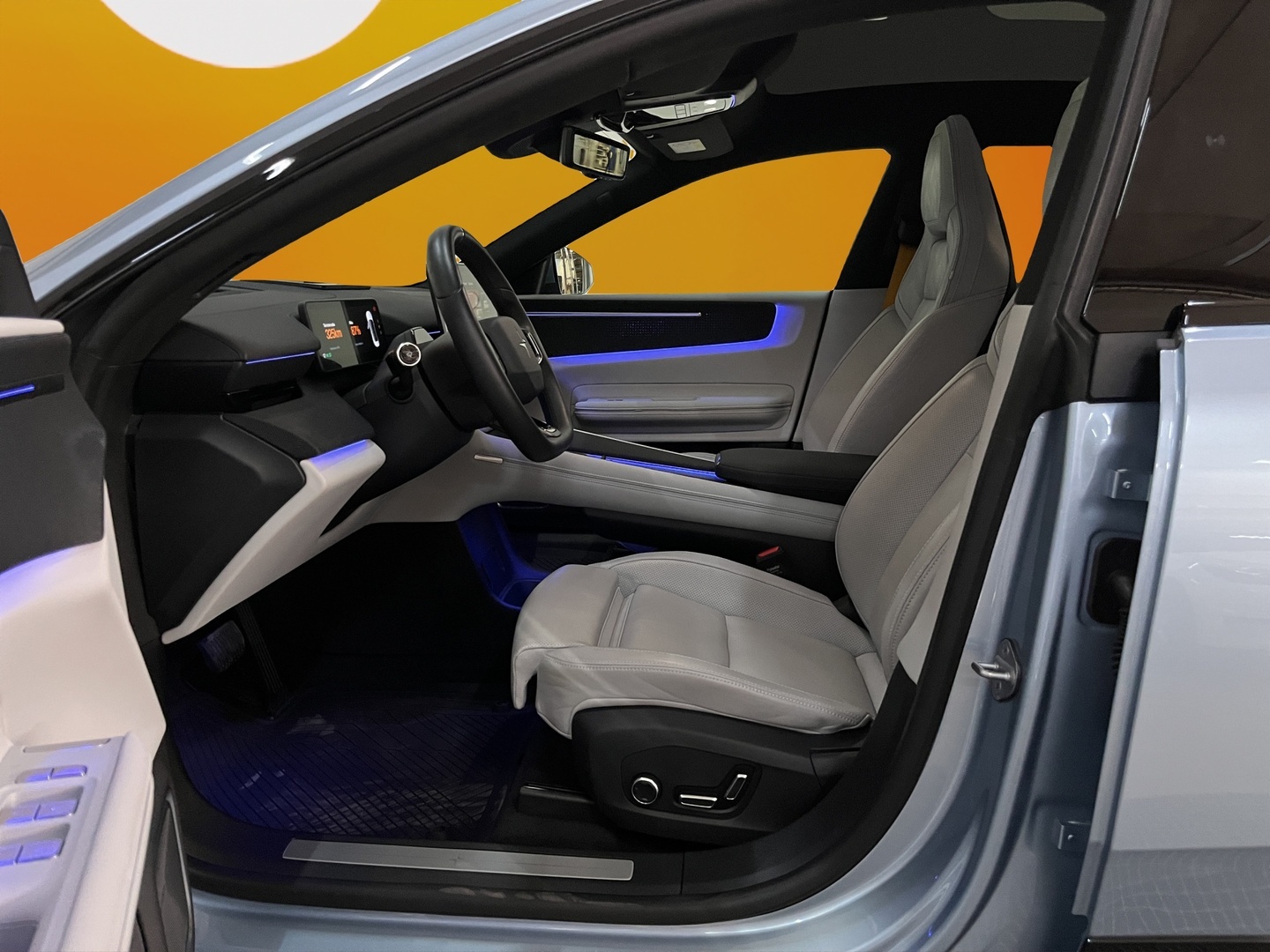 POLESTAR 4 5