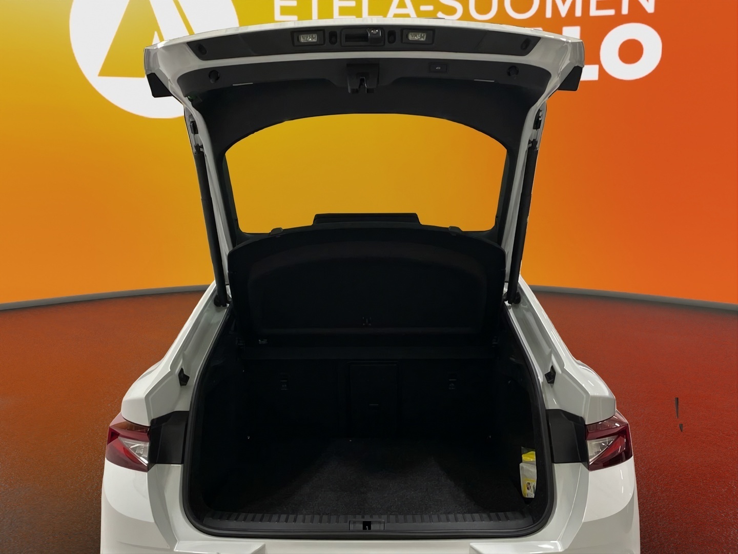 SKODA Enyaq 7