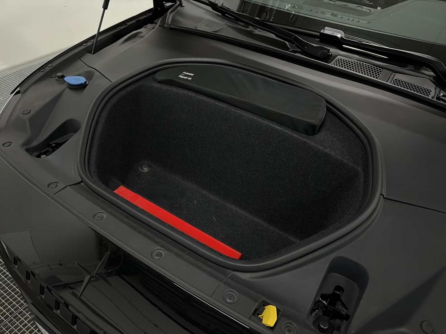 POLESTAR 2 31
