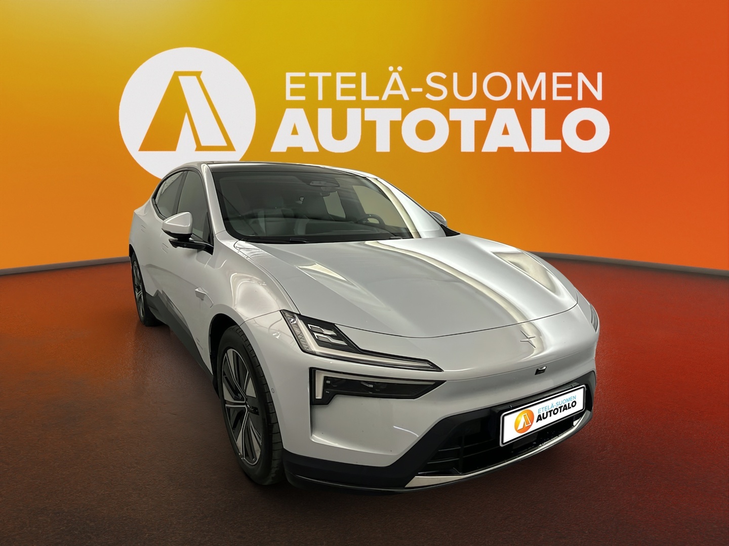 POLESTAR 4 2025