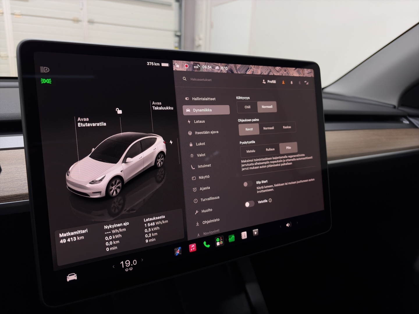 TESLA Model Y 2023