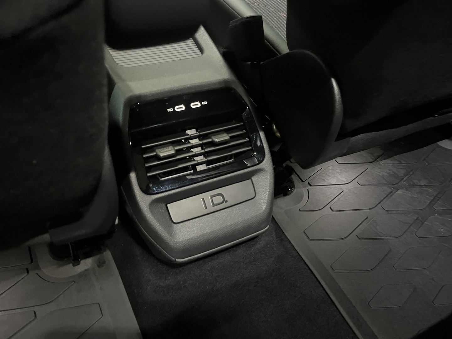 VOLKSWAGEN ID.4 2022