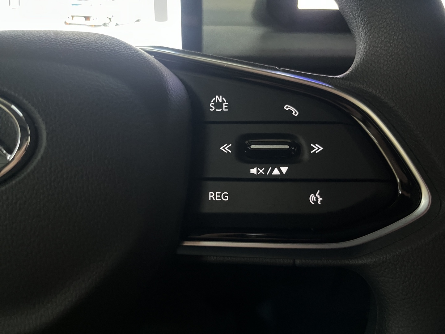 MAXUS e-Deliver 5 2025