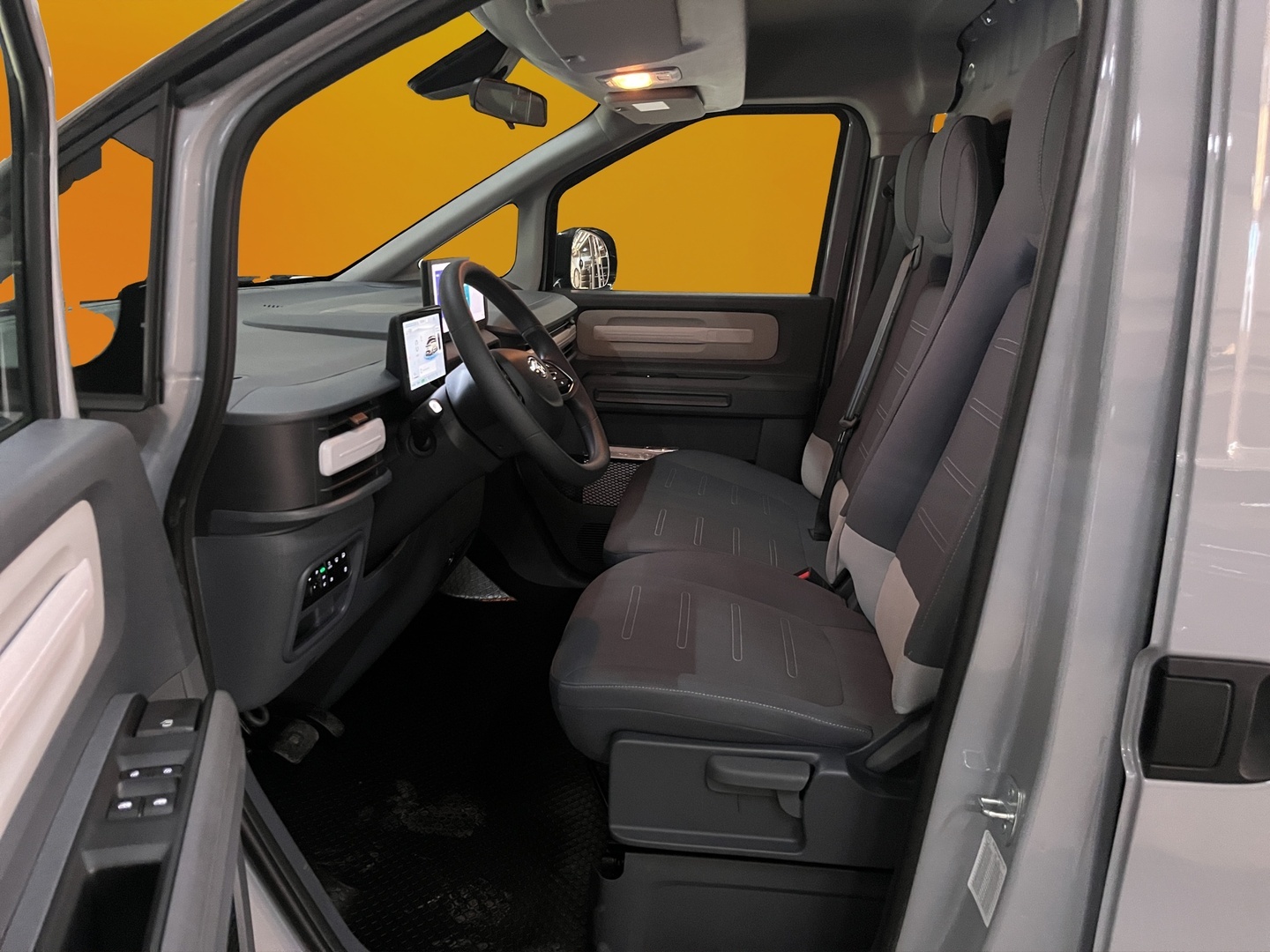 MAXUS e-Deliver 5 2025