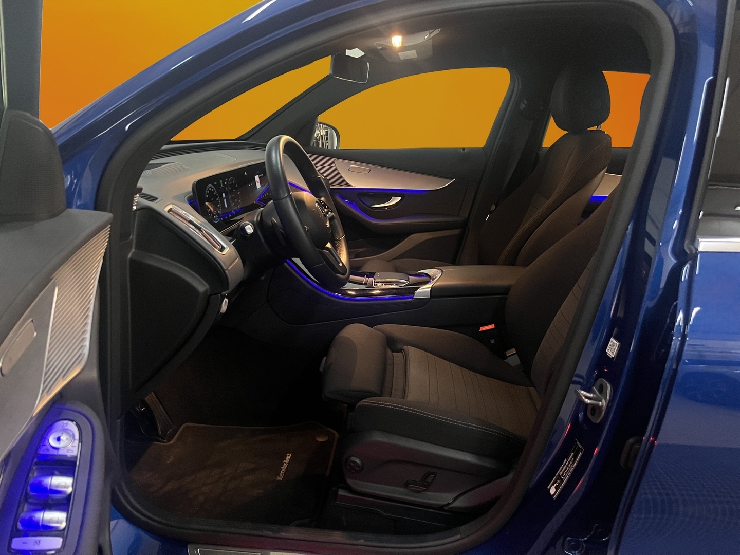 MERCEDES-BENZ EQC 2023