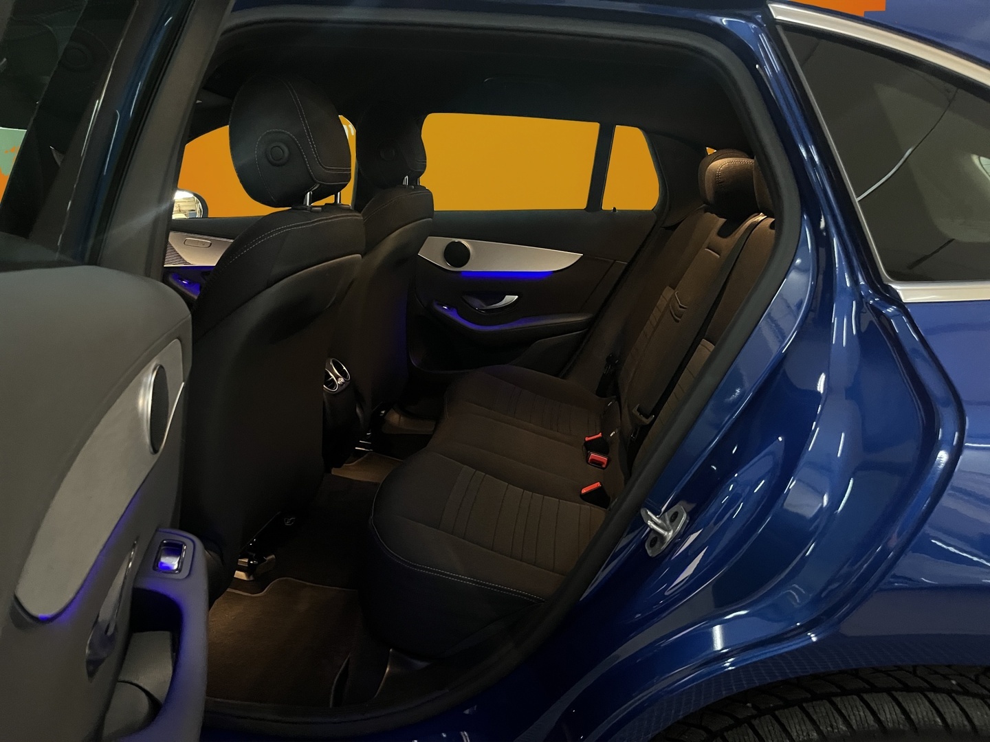 MERCEDES-BENZ EQC 2023