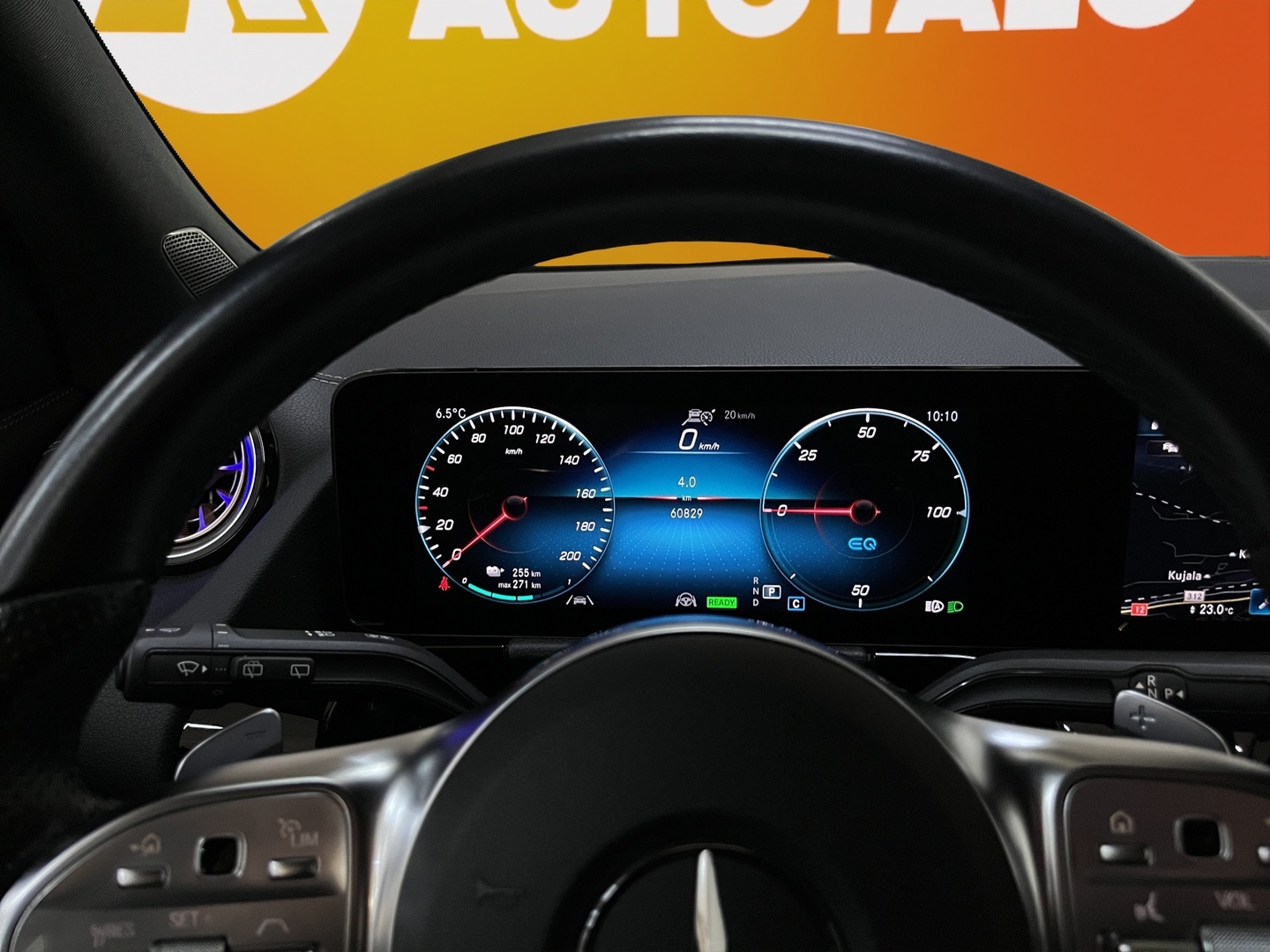 MERCEDES-BENZ EQA 2023