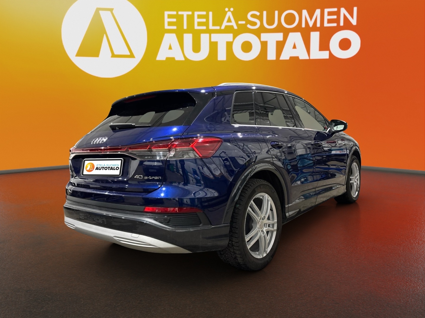 AUDI Q4 e-tron 2023