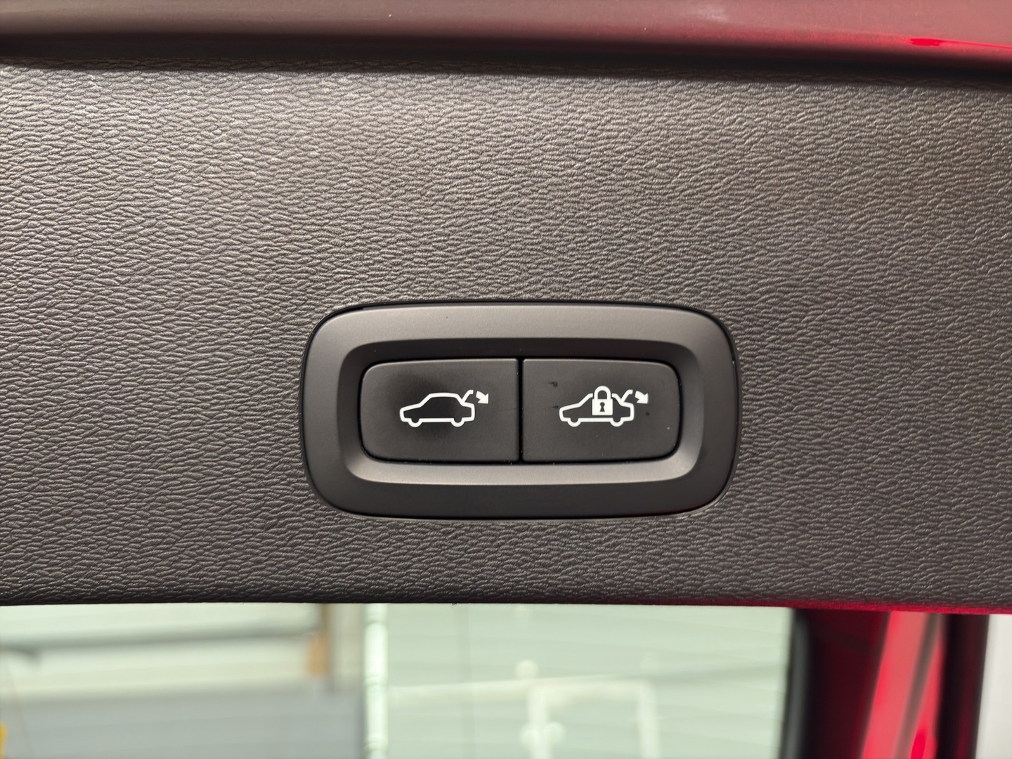 VOLVO C40 2023