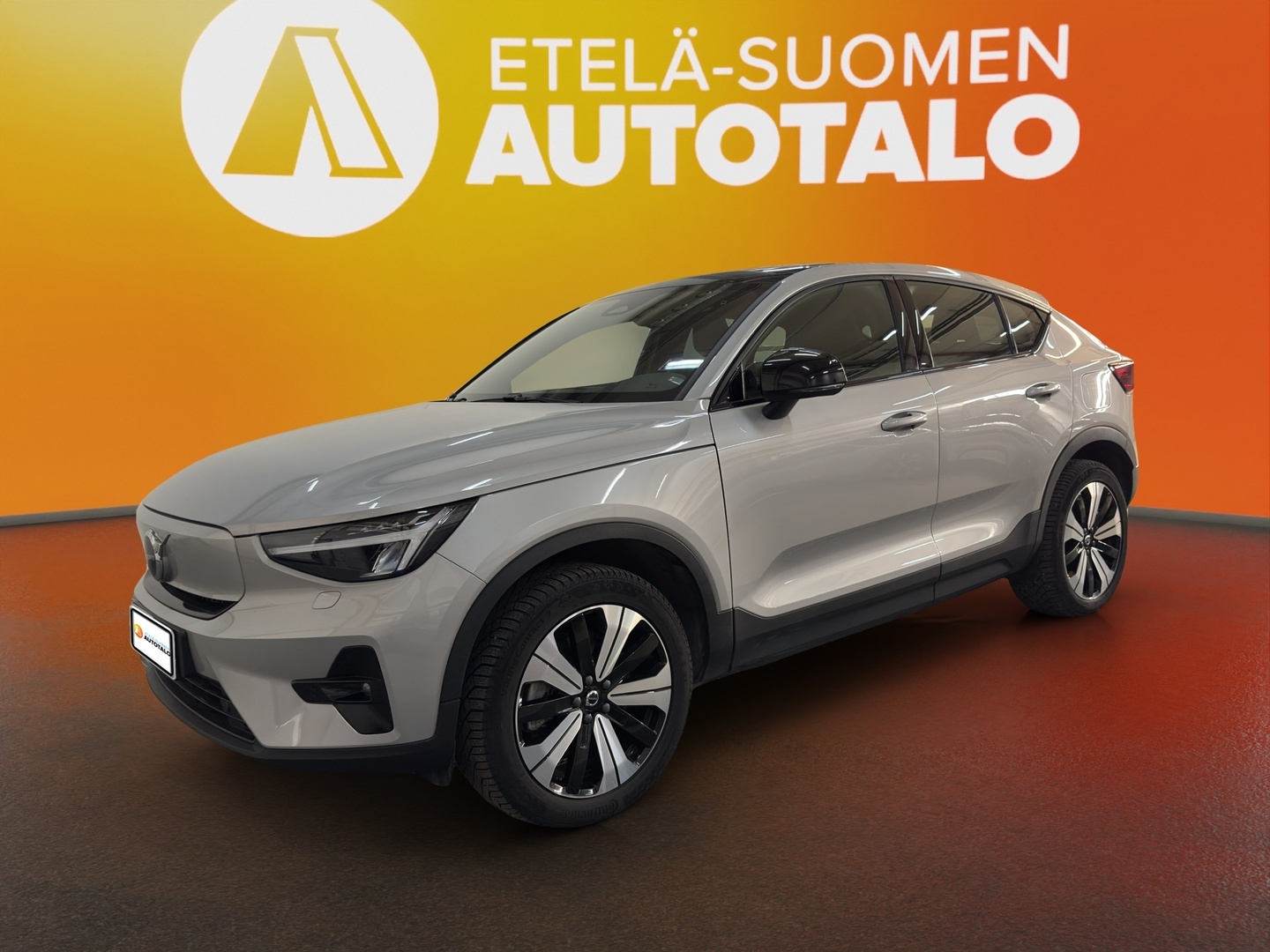 VOLVO C40 2023