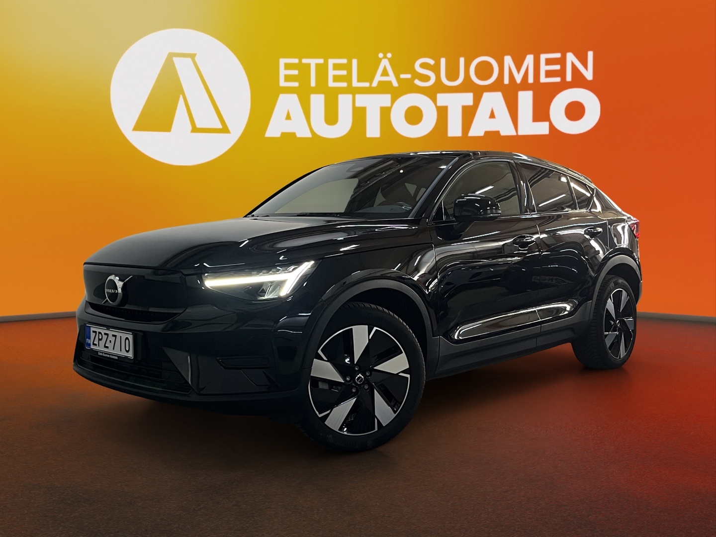VOLVO C40 2024