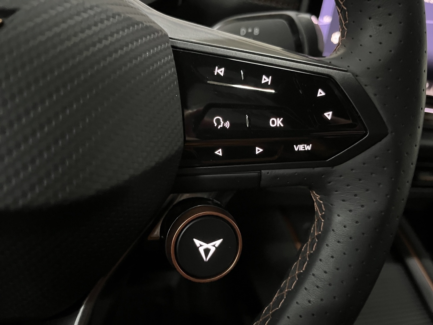 CUPRA Born 2025