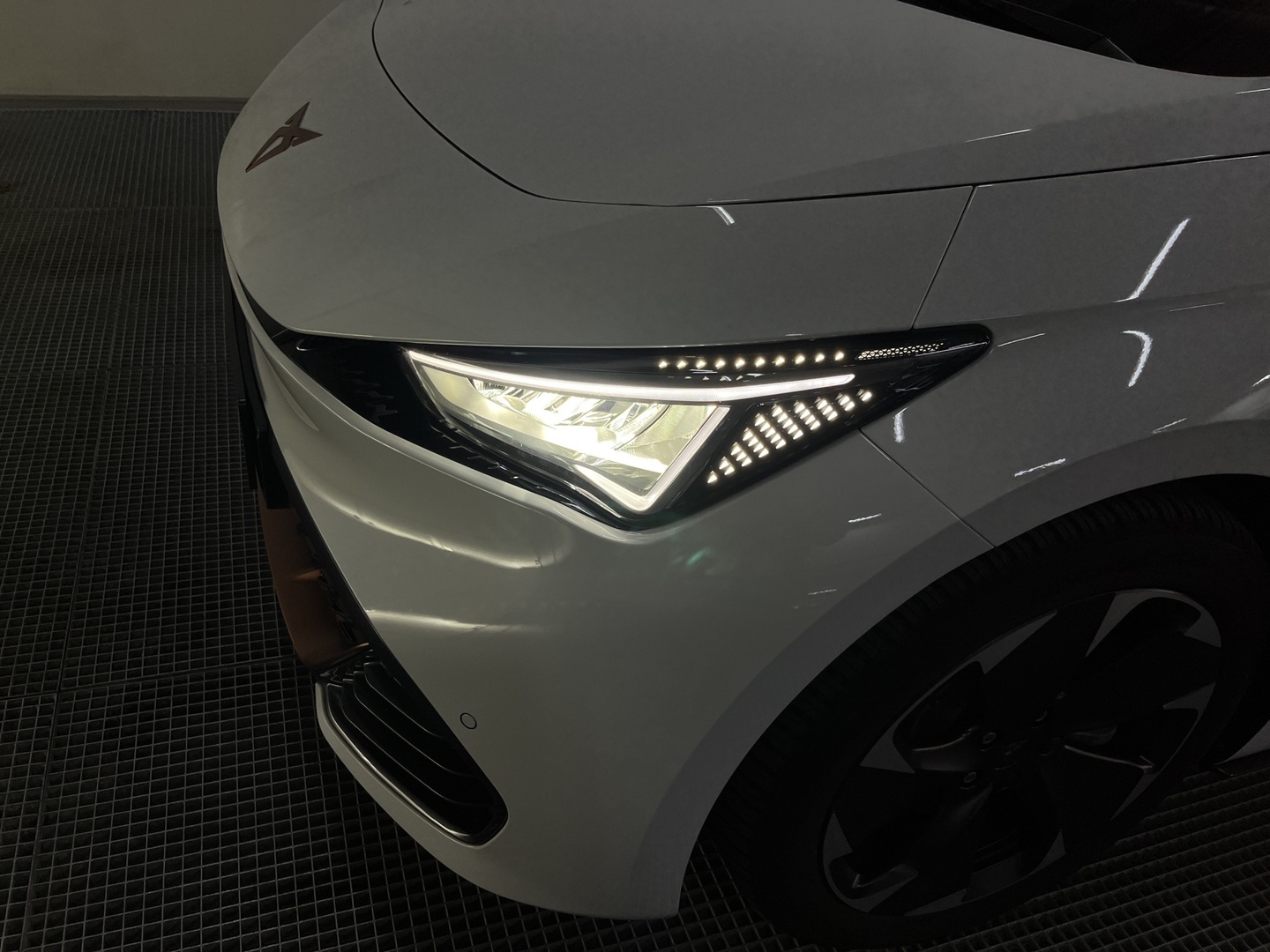CUPRA Born 2025