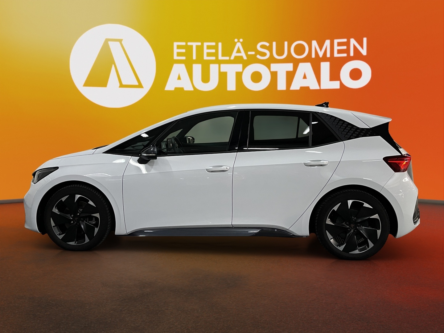 CUPRA Born 2025