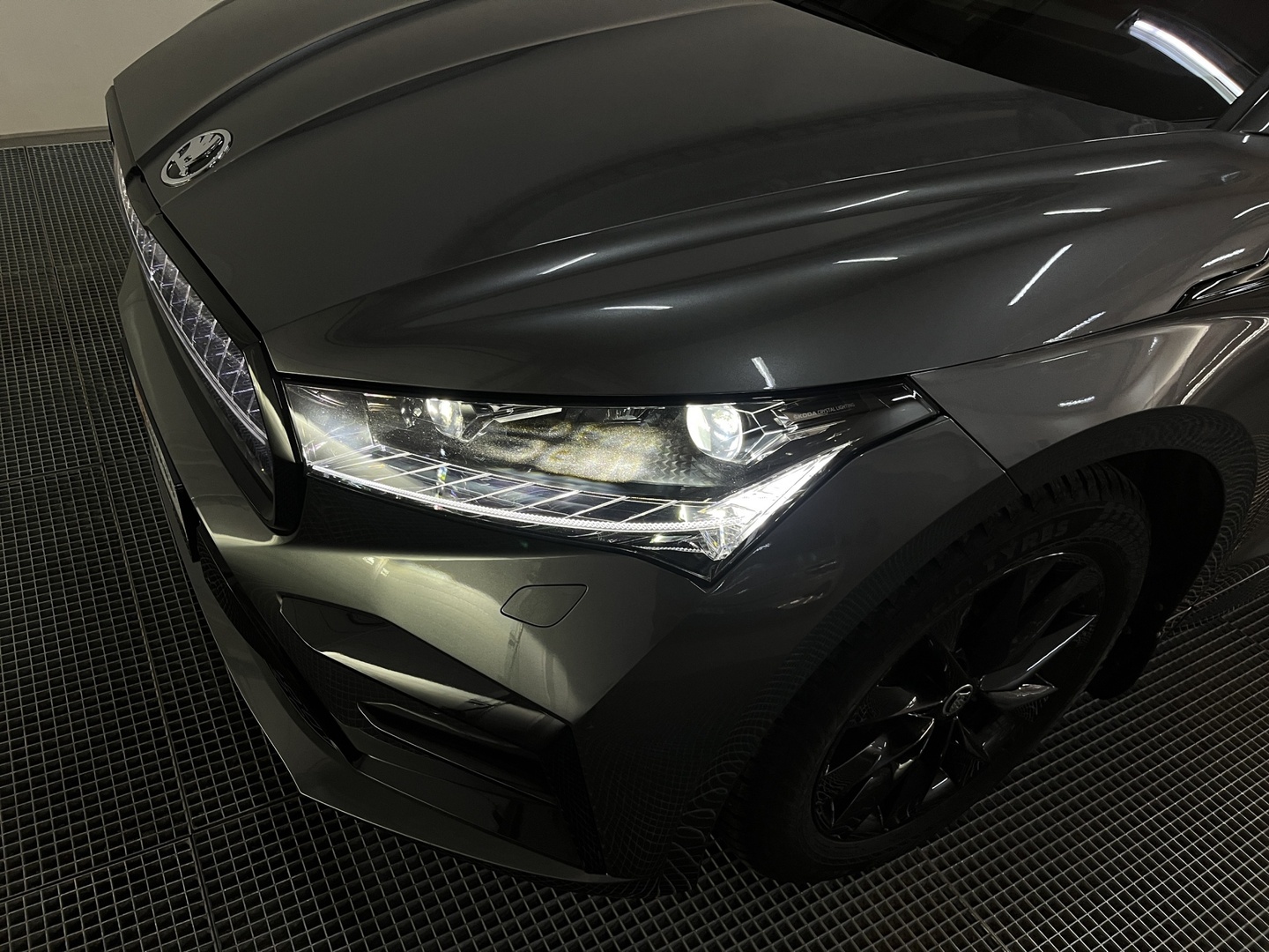 SKODA Enyaq 2025