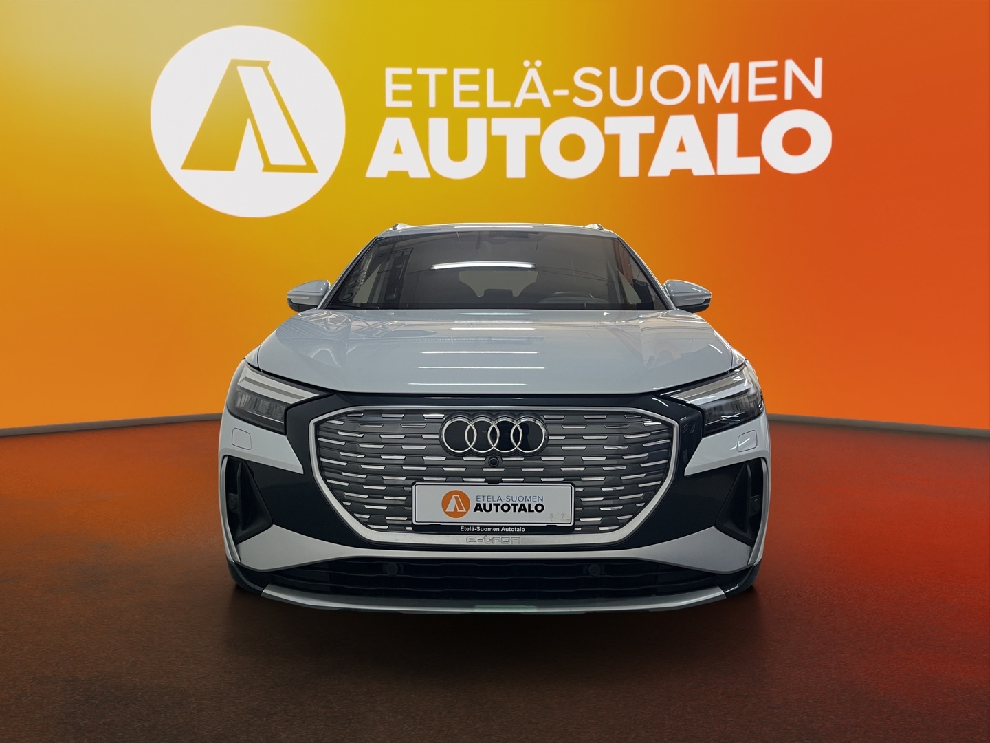 AUDI Q4 e-tron 2023