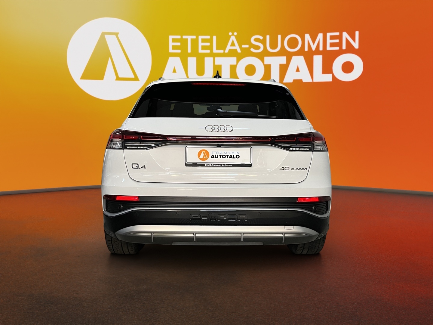 AUDI Q4 e-tron 2023