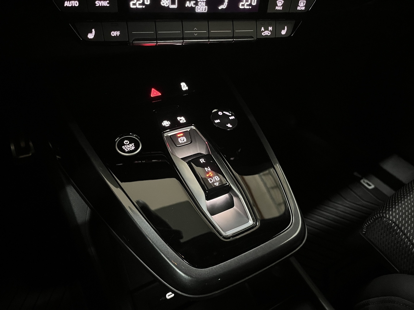 AUDI Q4 e-tron 2023