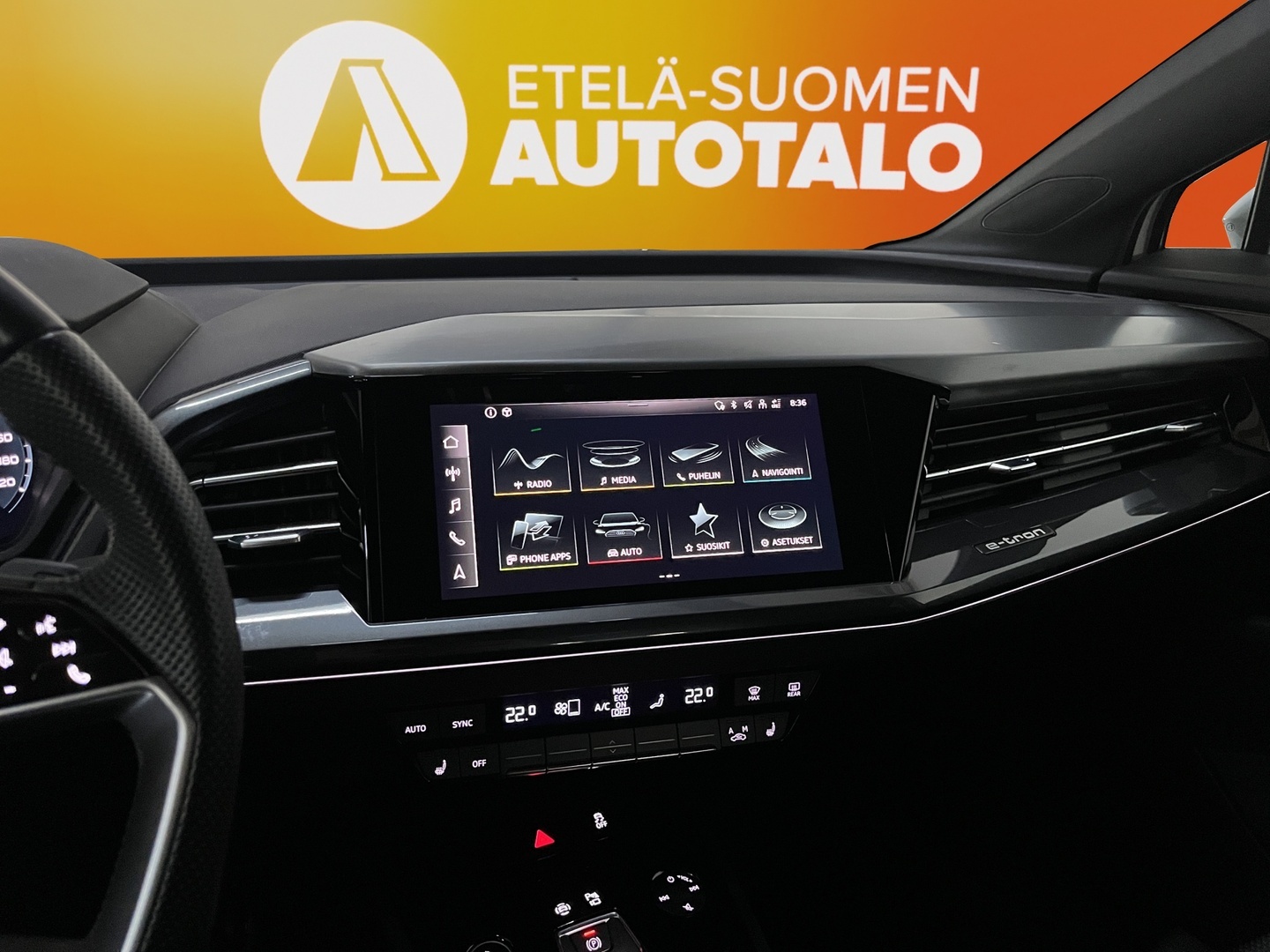 AUDI Q4 e-tron 2023