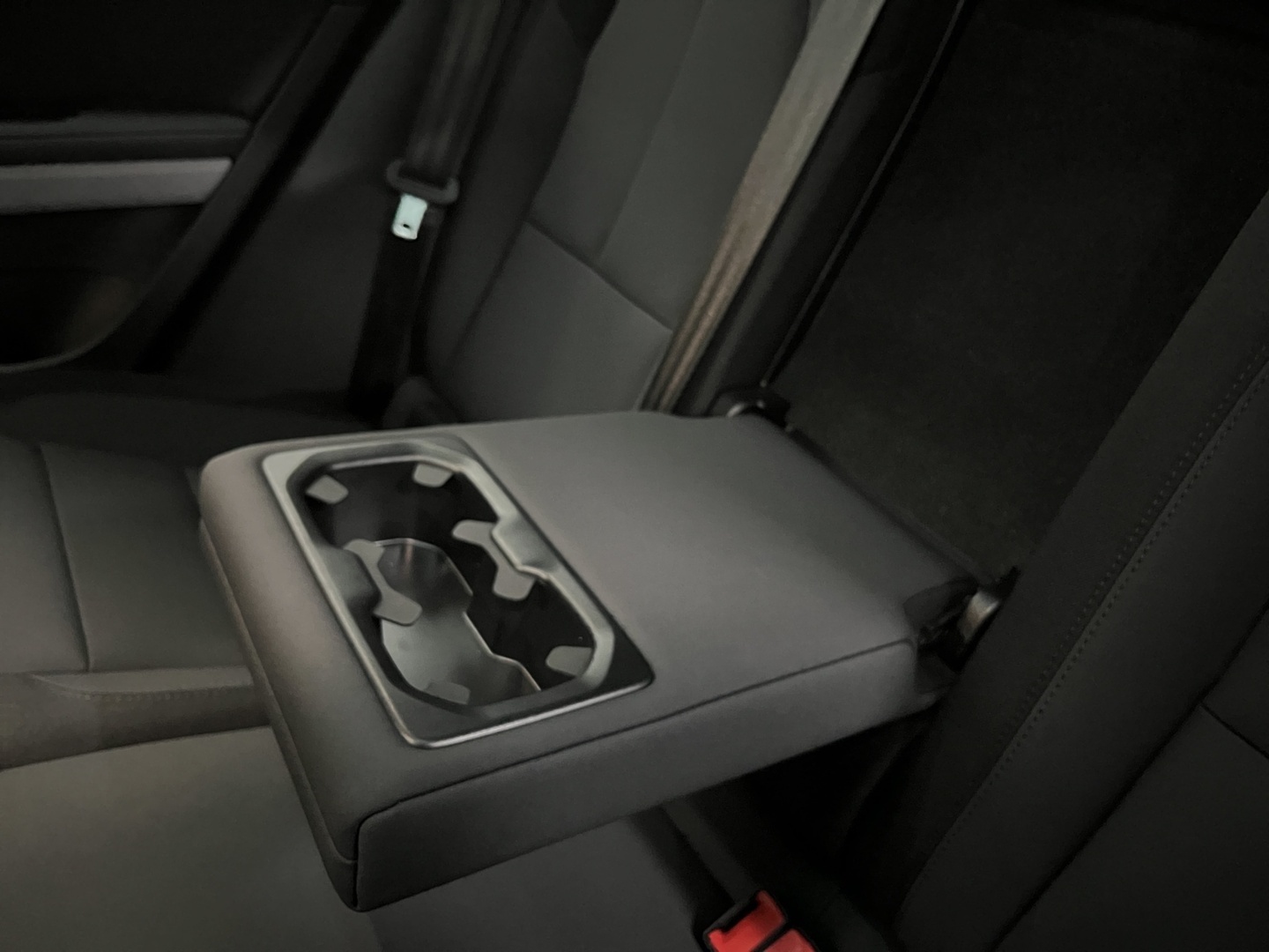 POLESTAR 2 2024