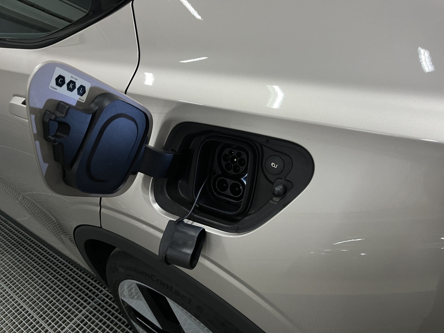 POLESTAR 2 2024