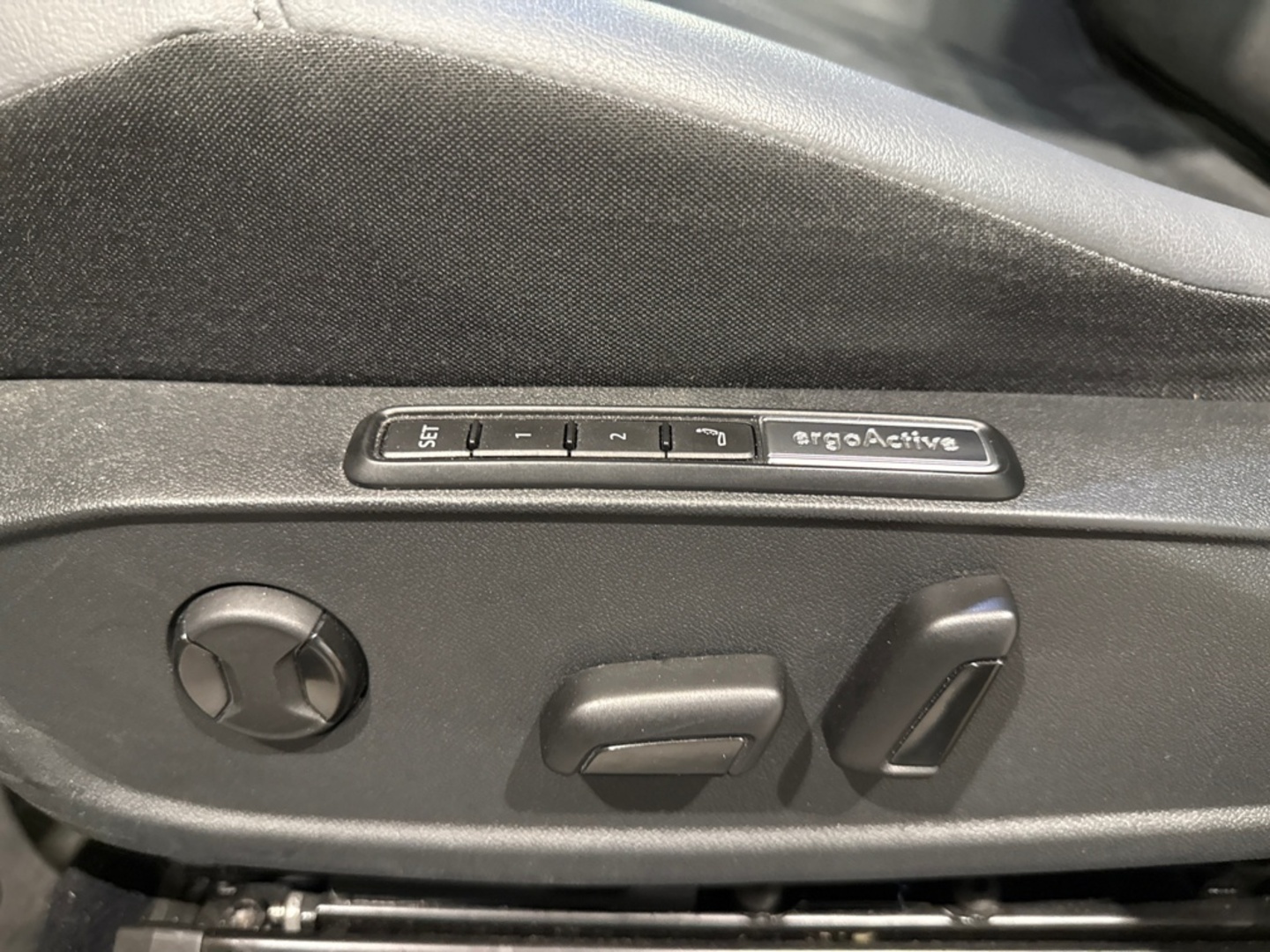 VOLKSWAGEN ID.4 2023