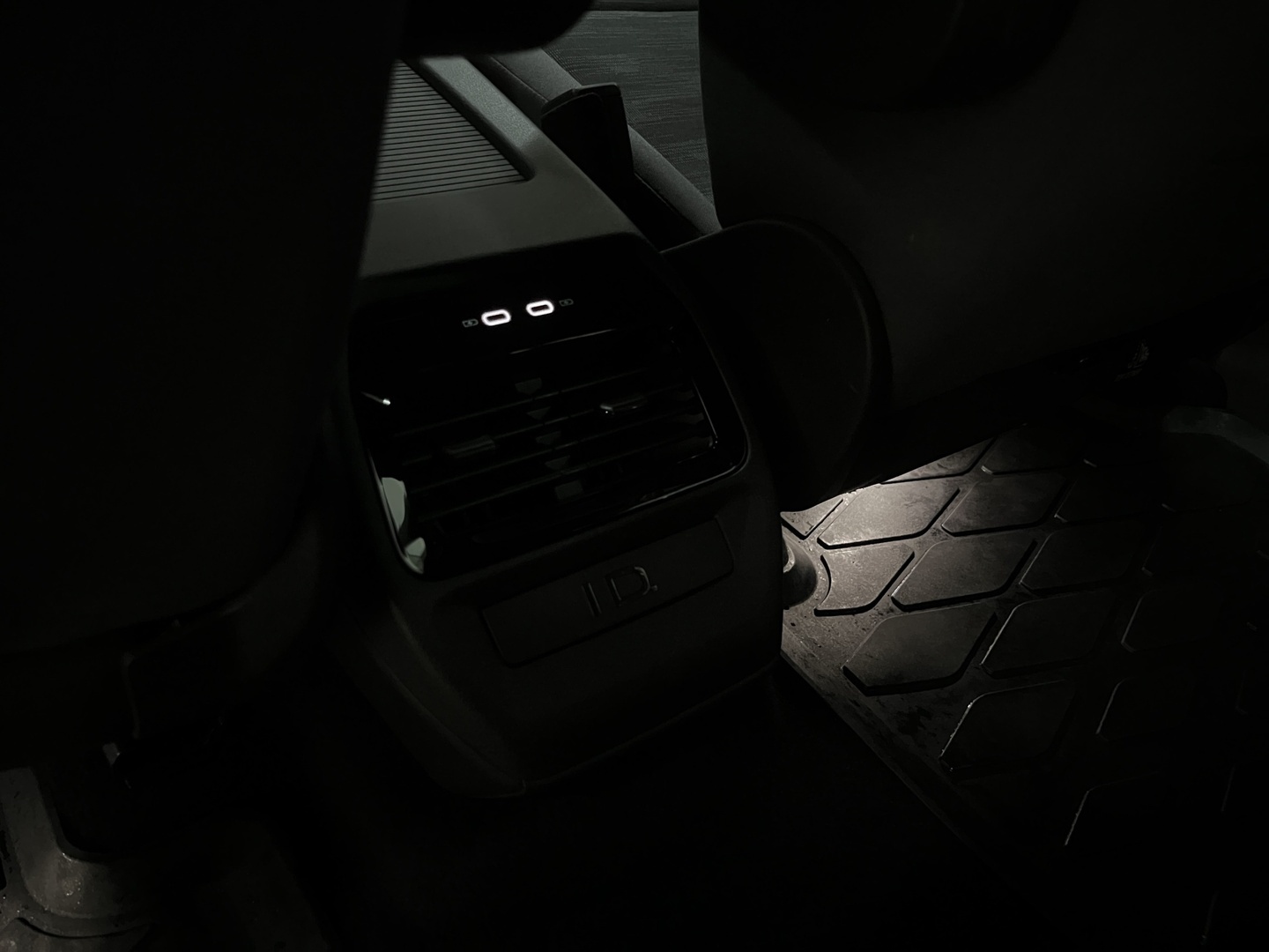 VOLKSWAGEN ID.4 2023