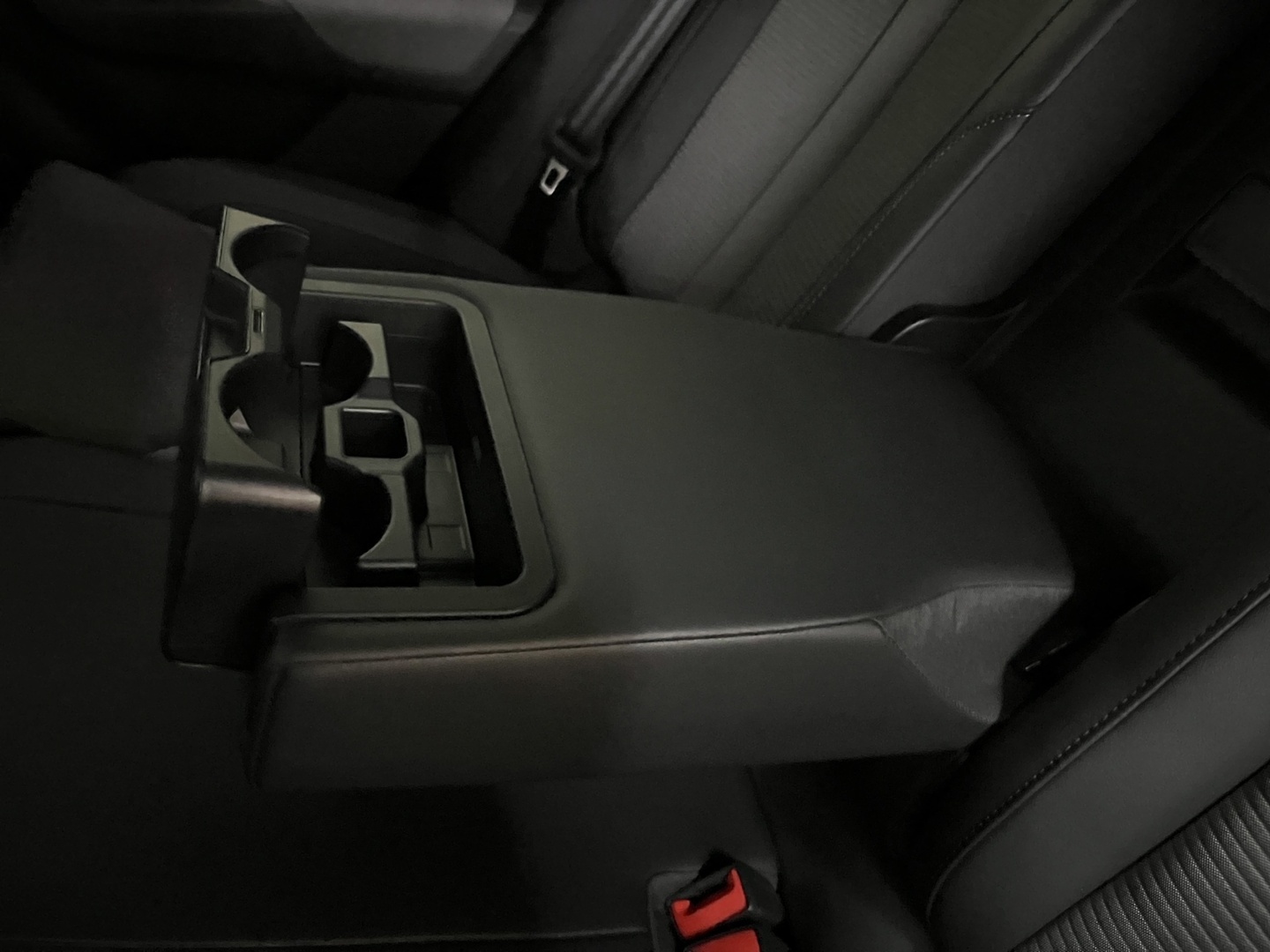 SKODA Enyaq 2025