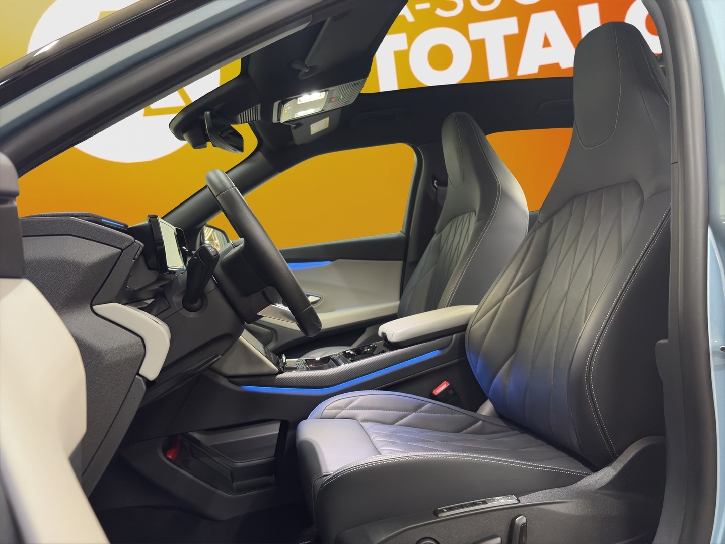 FORD Explorer 2025