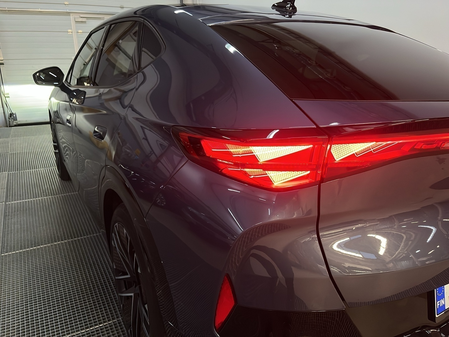 CUPRA Tavascan 2025