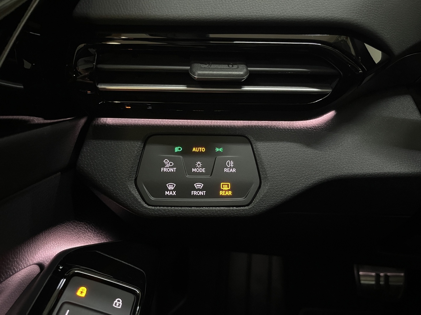 VOLKSWAGEN ID.4 2025