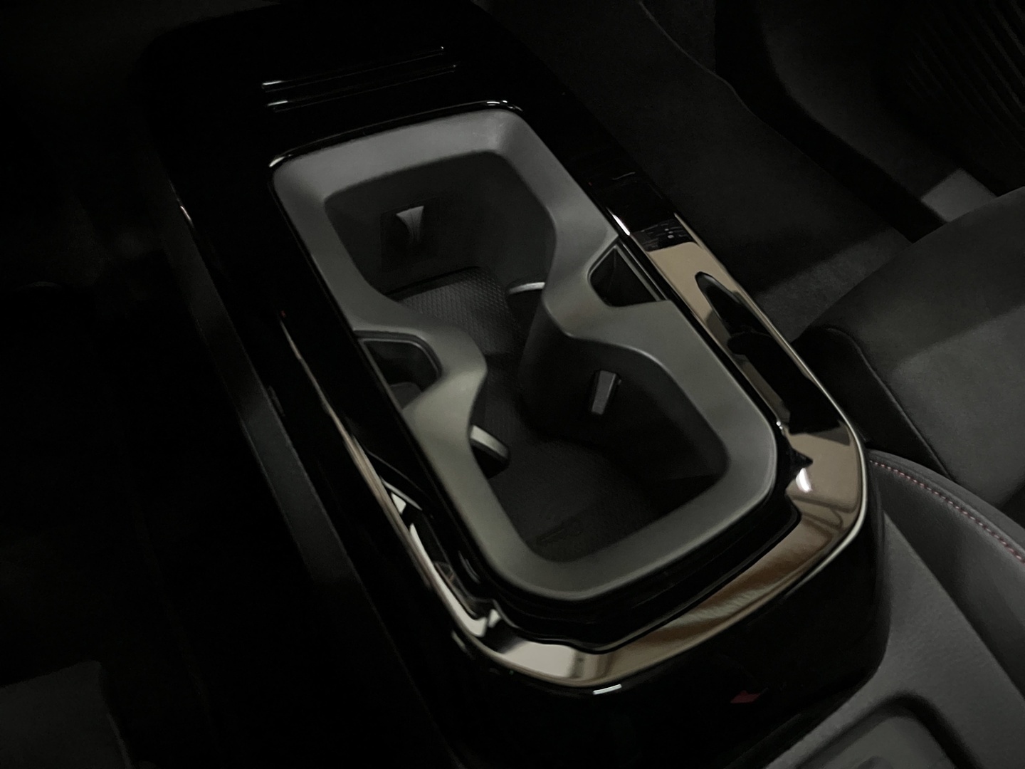 VOLKSWAGEN ID.4 2025