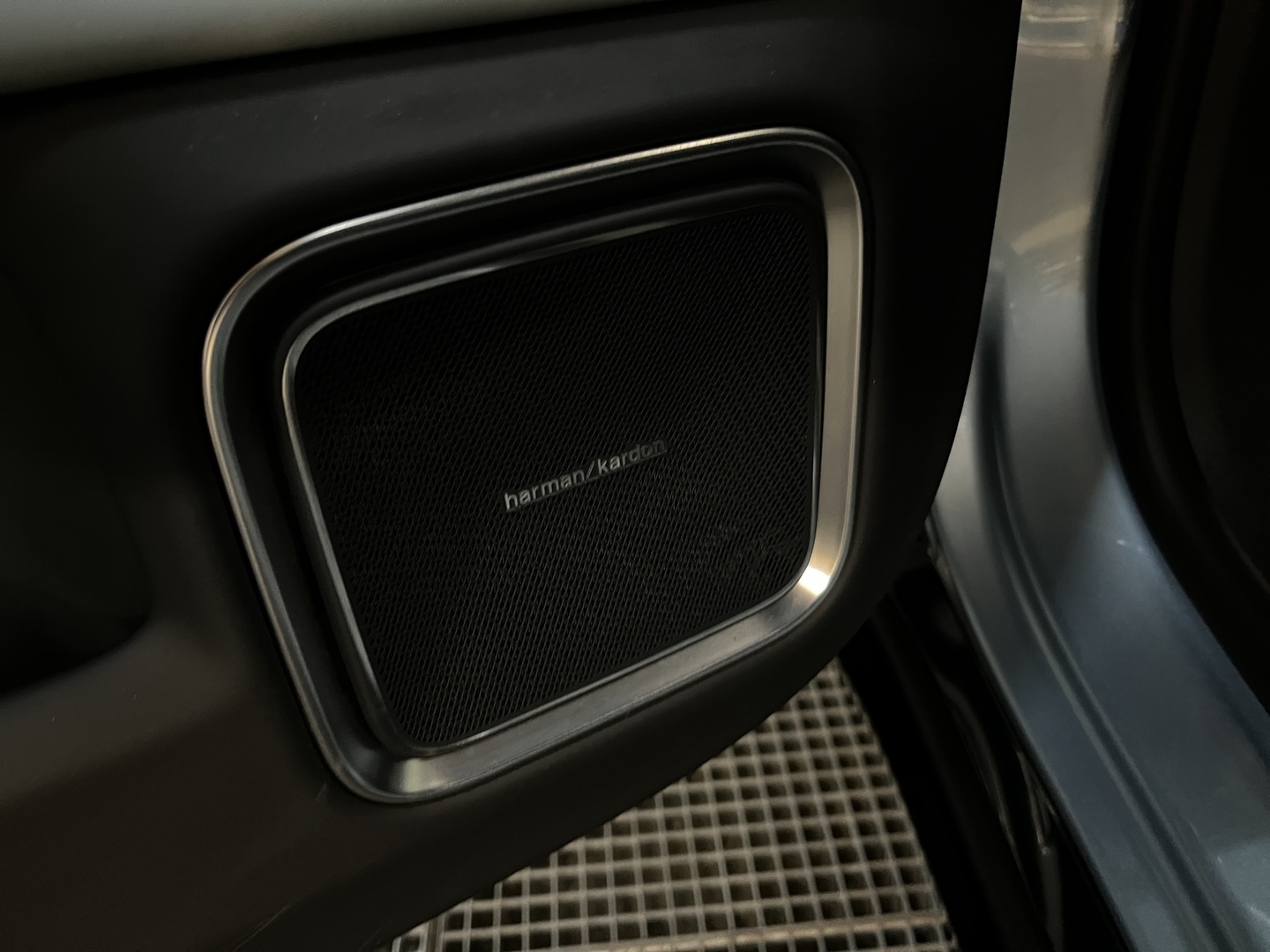 POLESTAR 4 24