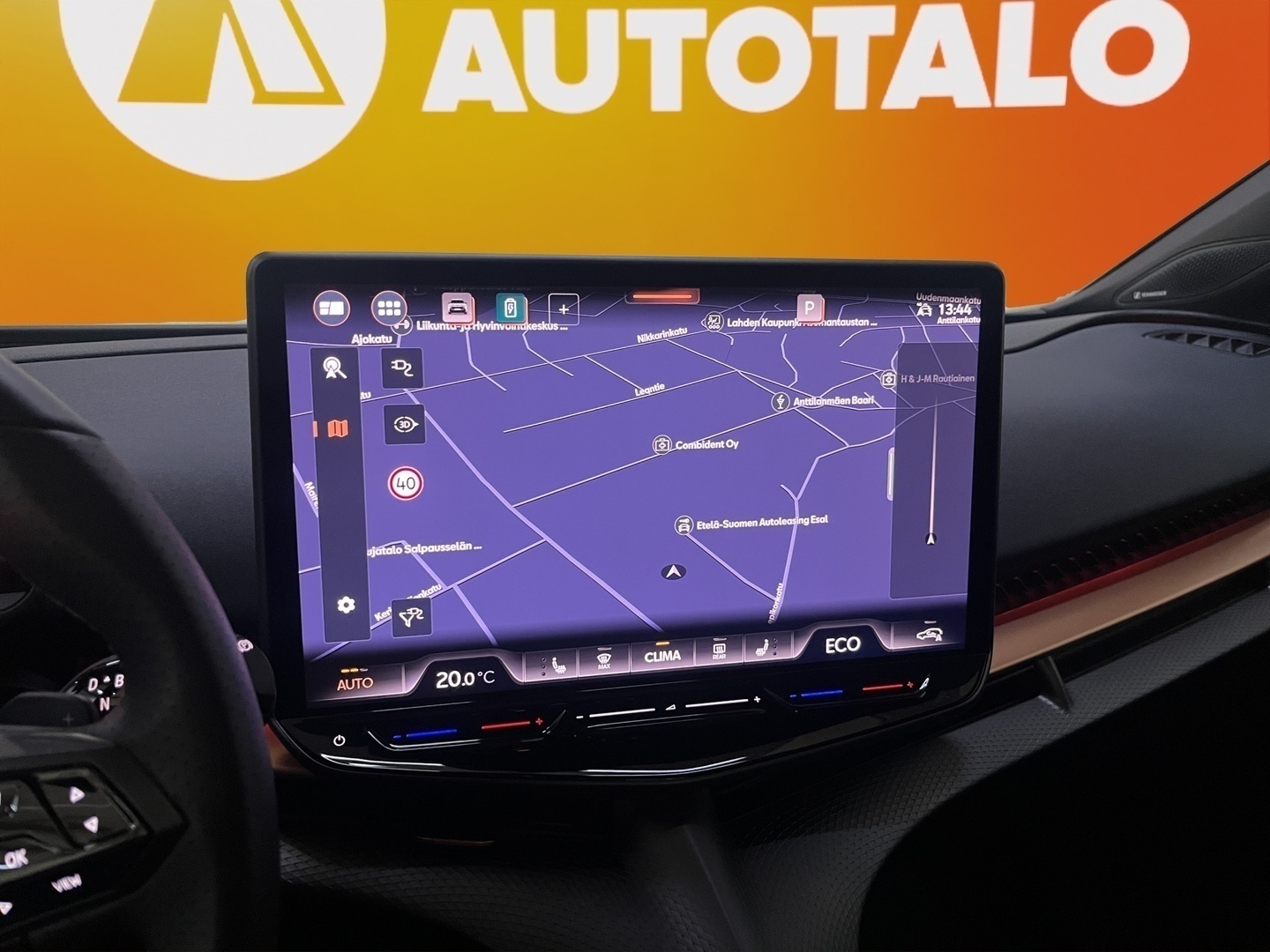 CUPRA Tavascan 2024