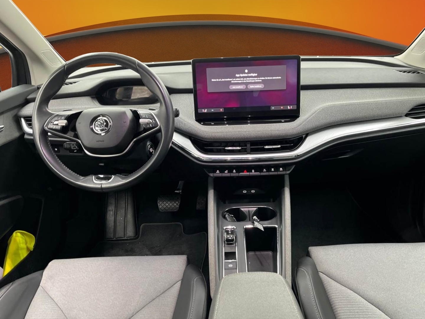 SKODA Enyaq 2024