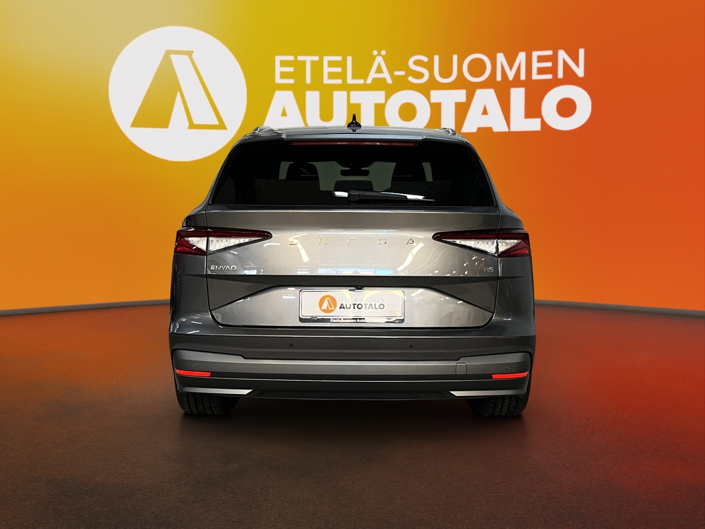 SKODA Enyaq 2025