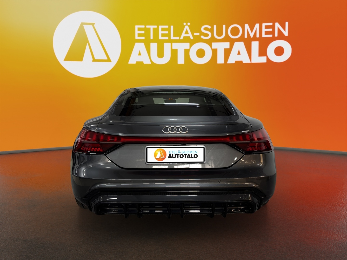 AUDI e-tron GT 2023