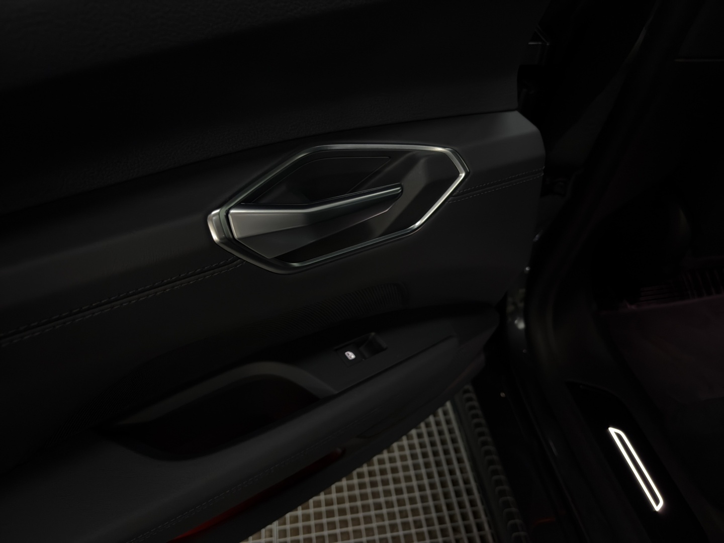 AUDI e-tron GT 2023