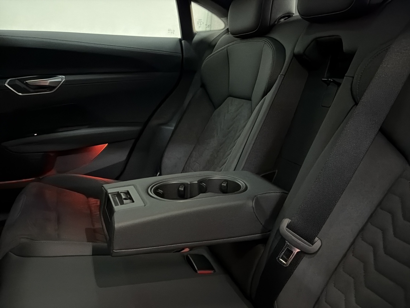 AUDI e-tron GT 2023