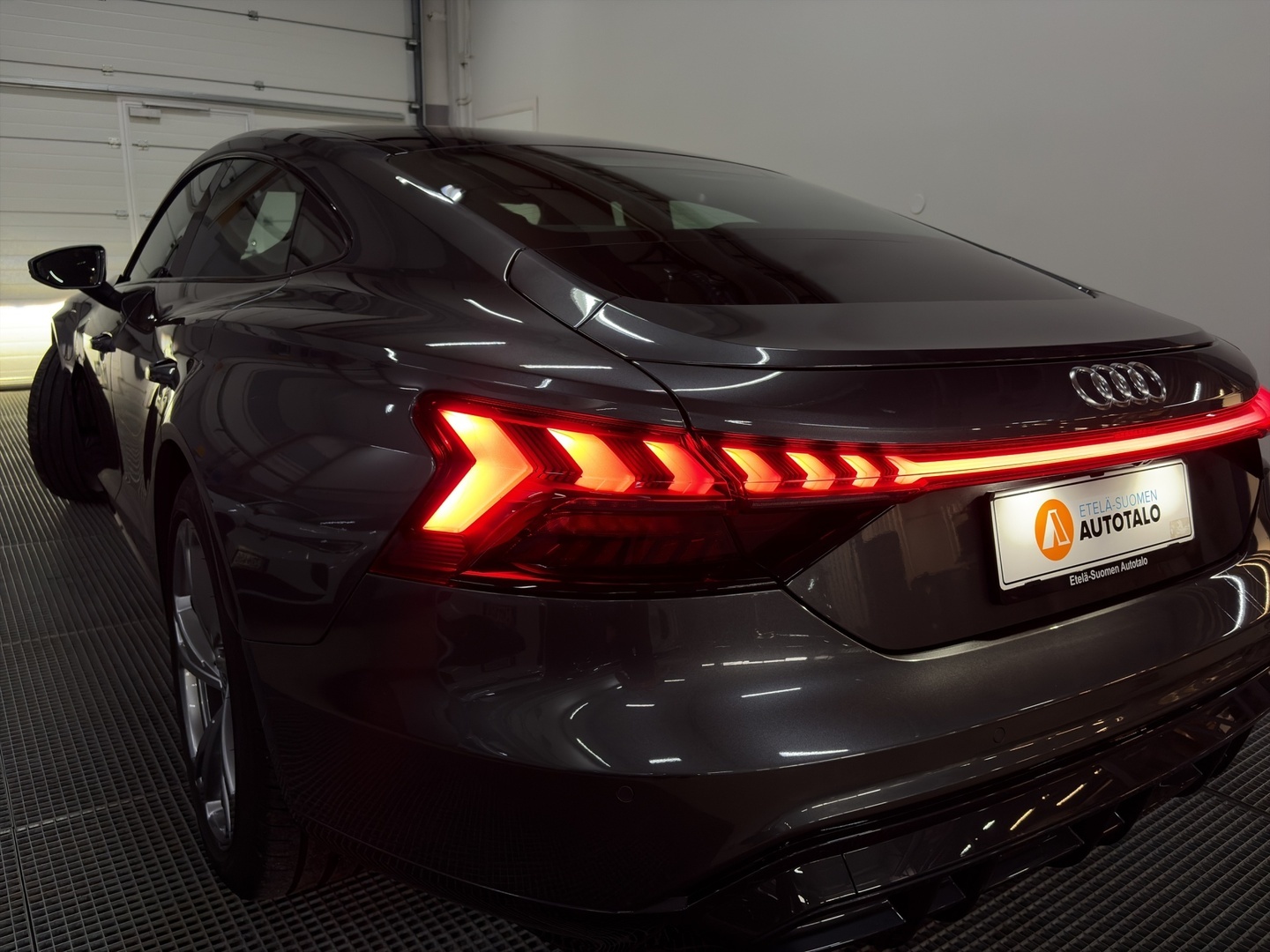 AUDI e-tron GT 2023