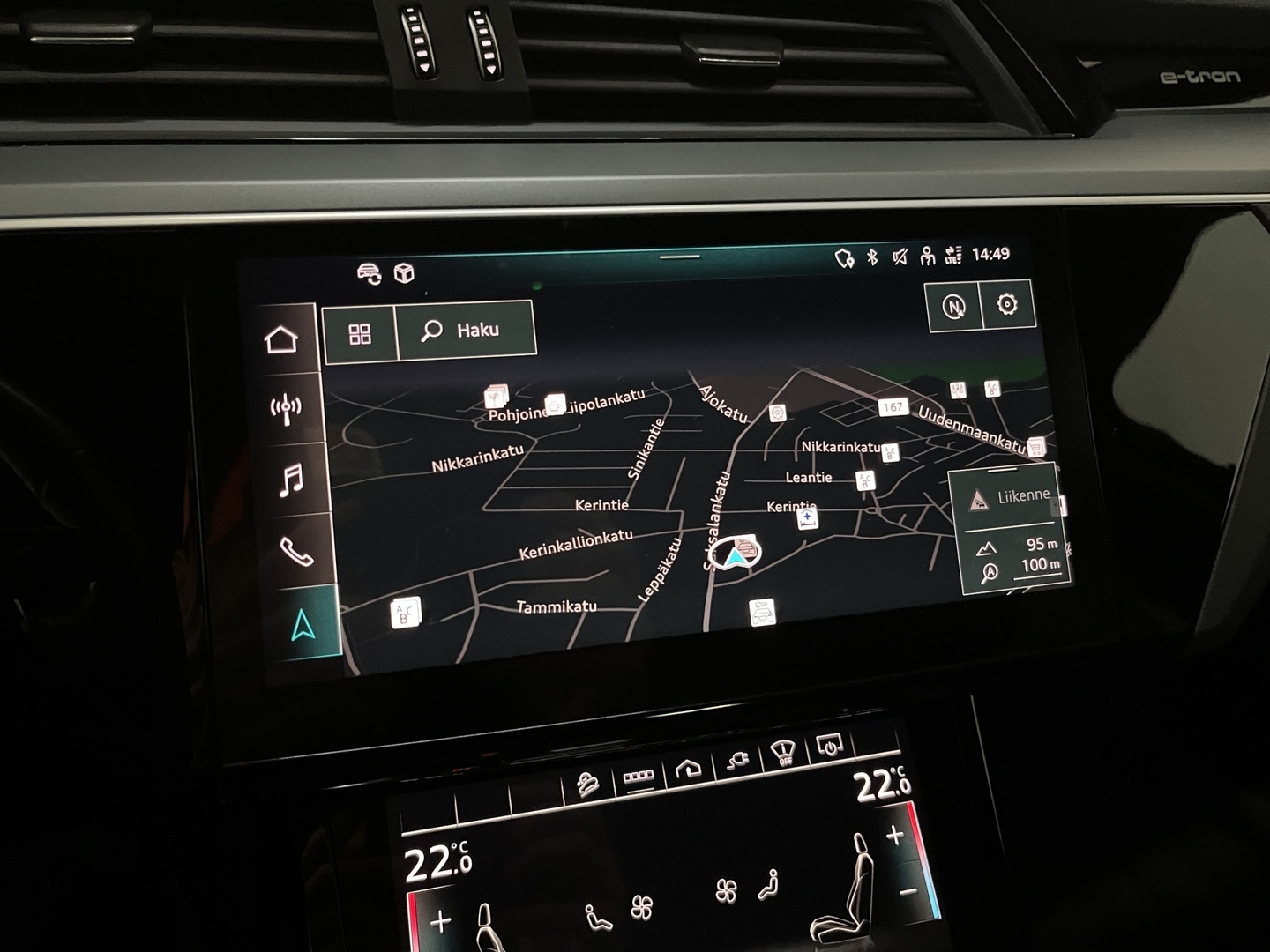 AUDI e-tron 2022